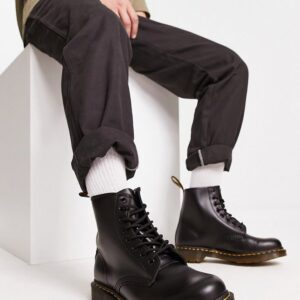 Dr Martens 1460 8-Eye smooth leather lace up boots-Black